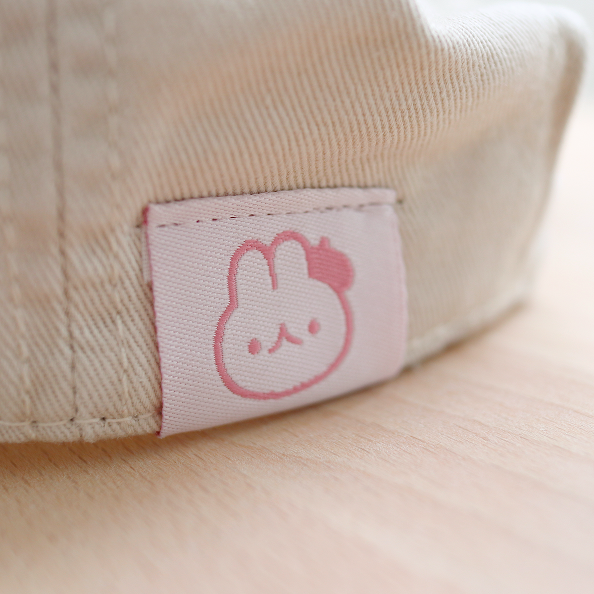 black cat cap