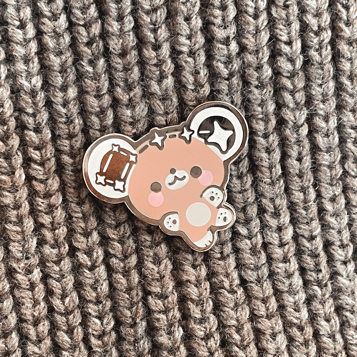 baby polaris (alt version) - enamel pin