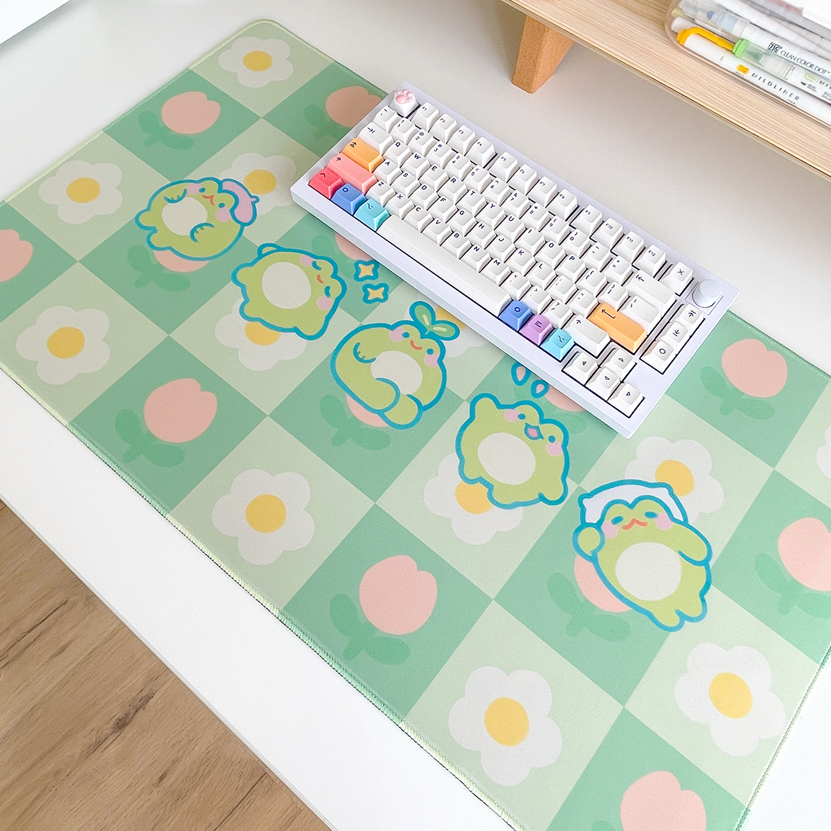 frog desk mat