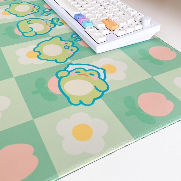 Frog Desk mat