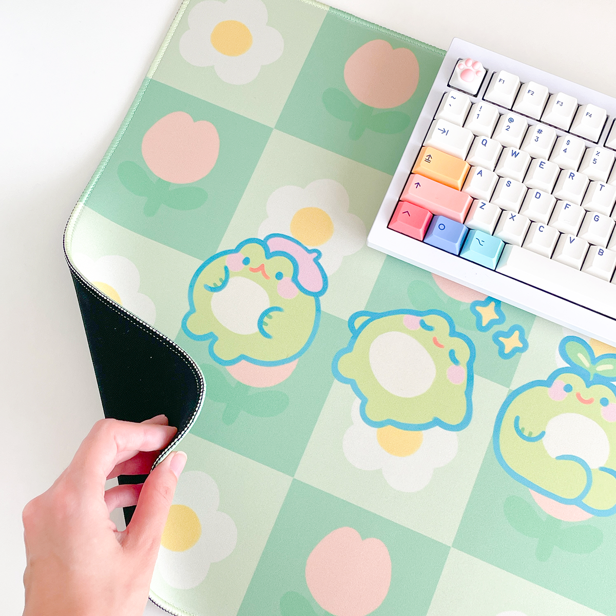 frog desk mat