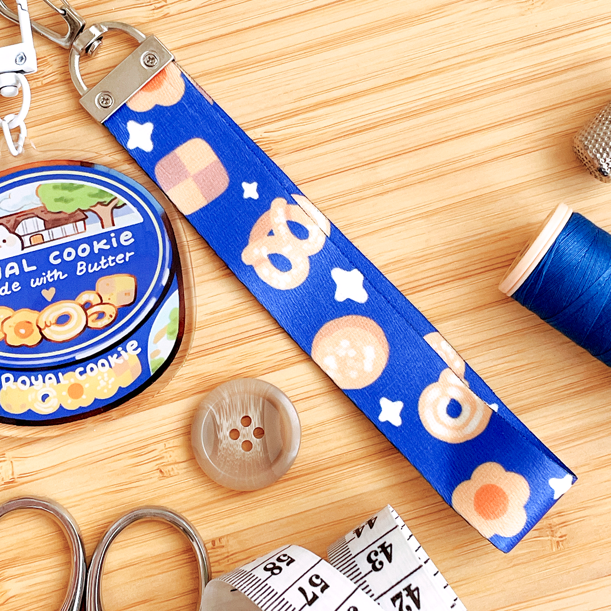 Danish cookie - Lanyard keychain (B grade acrylic)