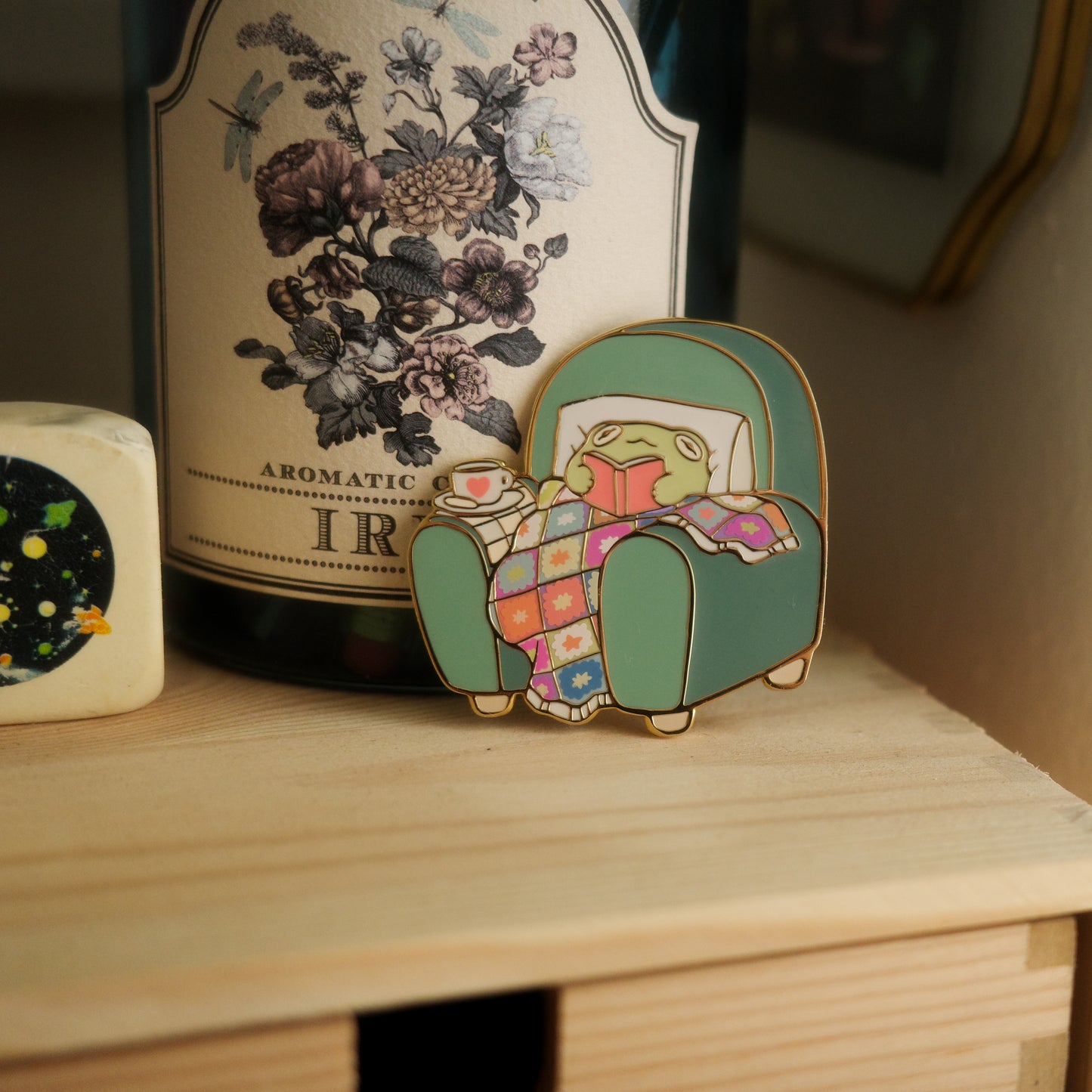 cozy frog - enamel pin